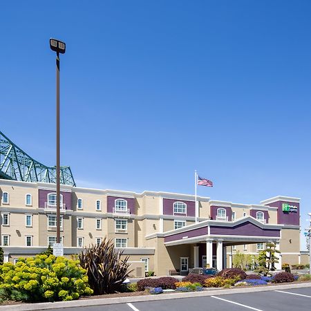 Holiday Inn Express Hotel & Suites Astoria By Ihg Exterior photo