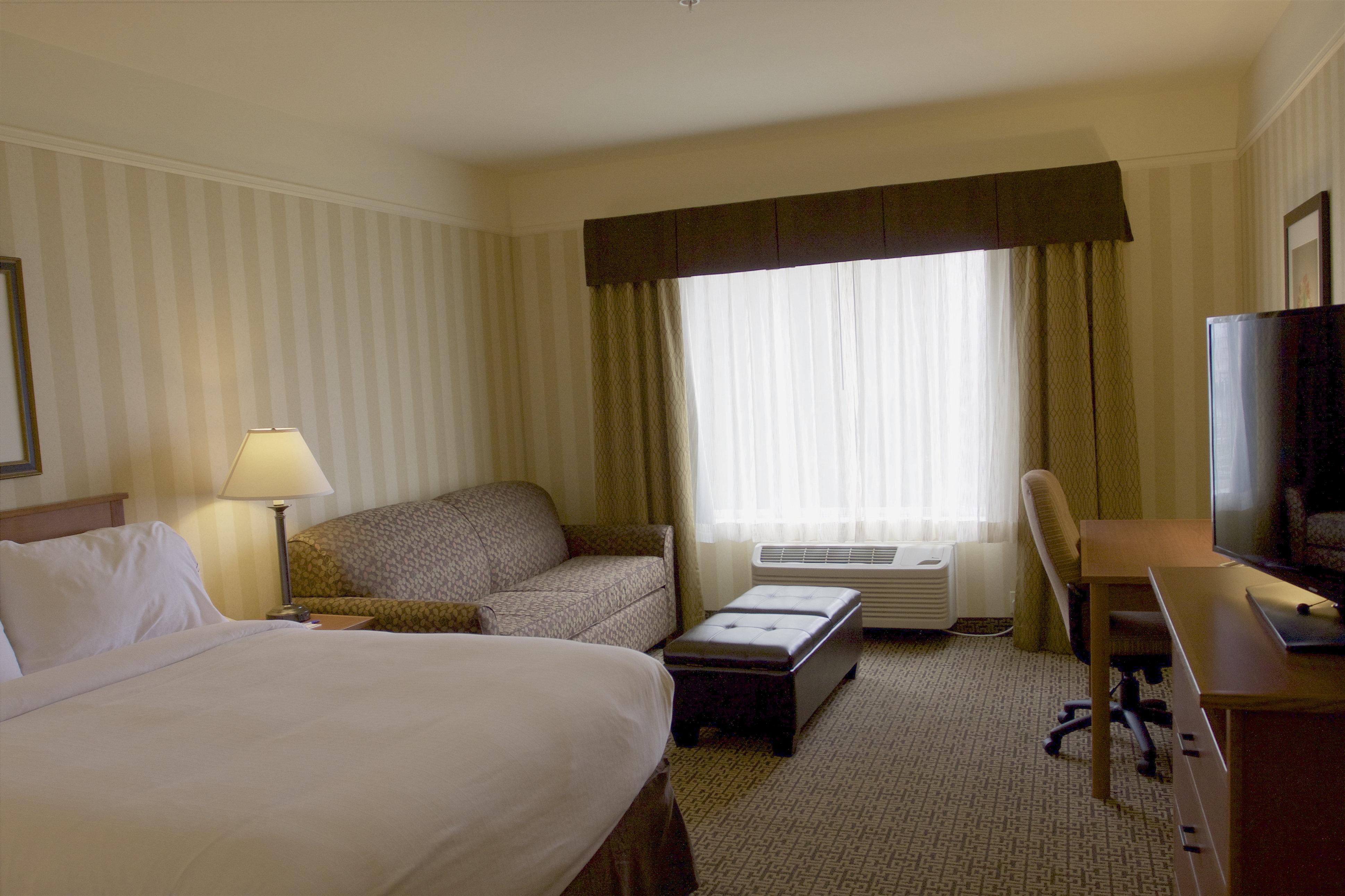 Holiday Inn Express Hotel & Suites Astoria By Ihg Exterior photo